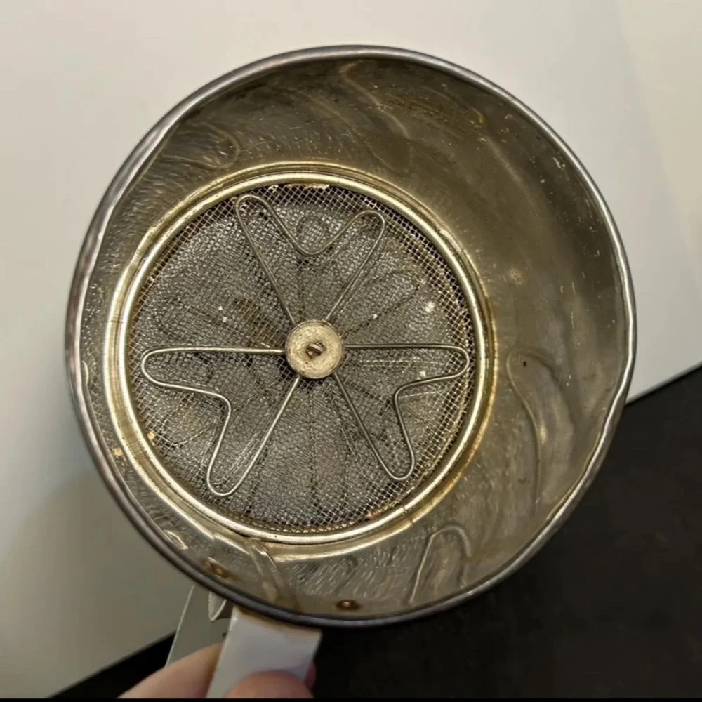 Vintage Androck 1950's 3 Screen Tin Flour Sifter